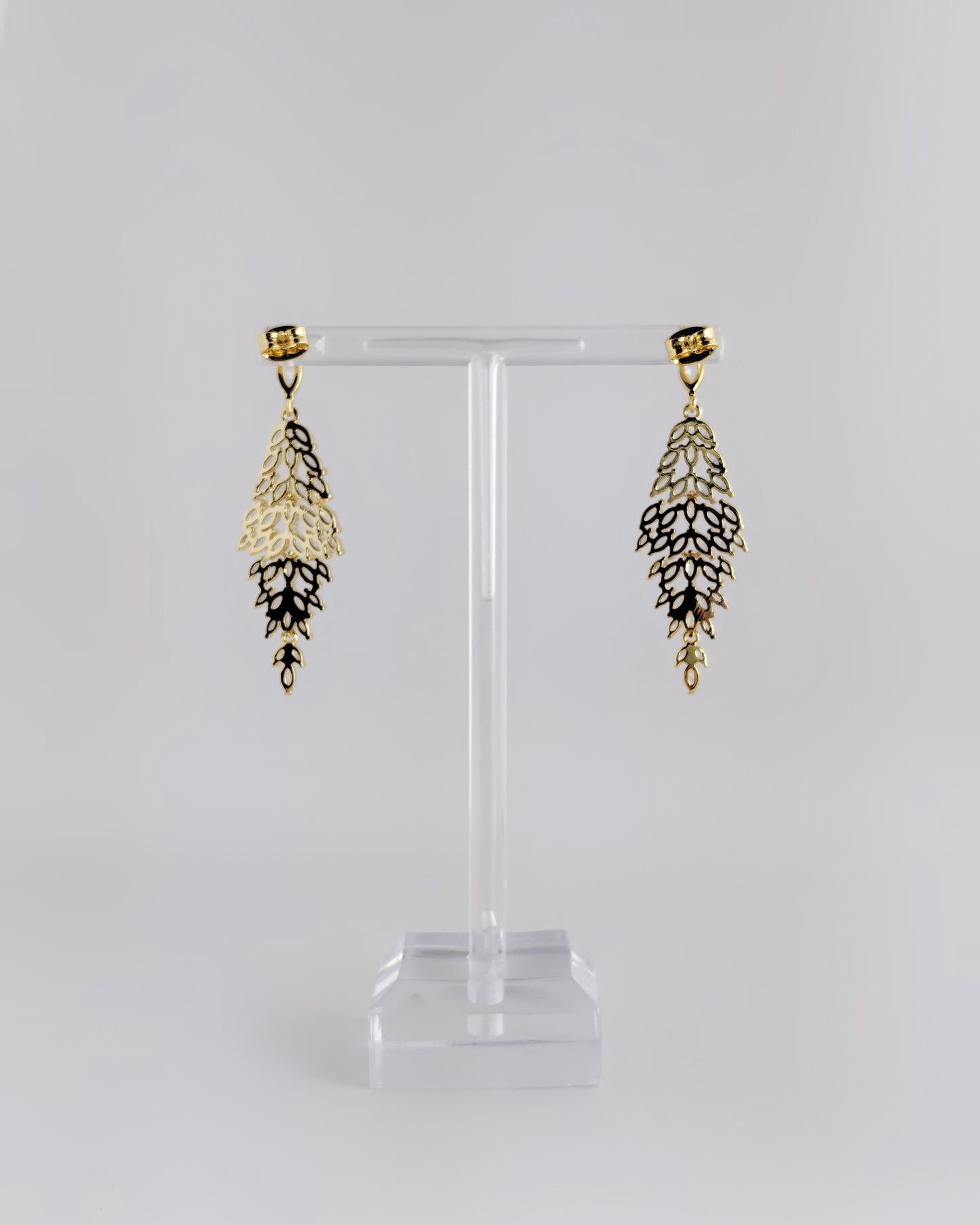 【CERIA|チェリア】Arabesque gold frame pierce