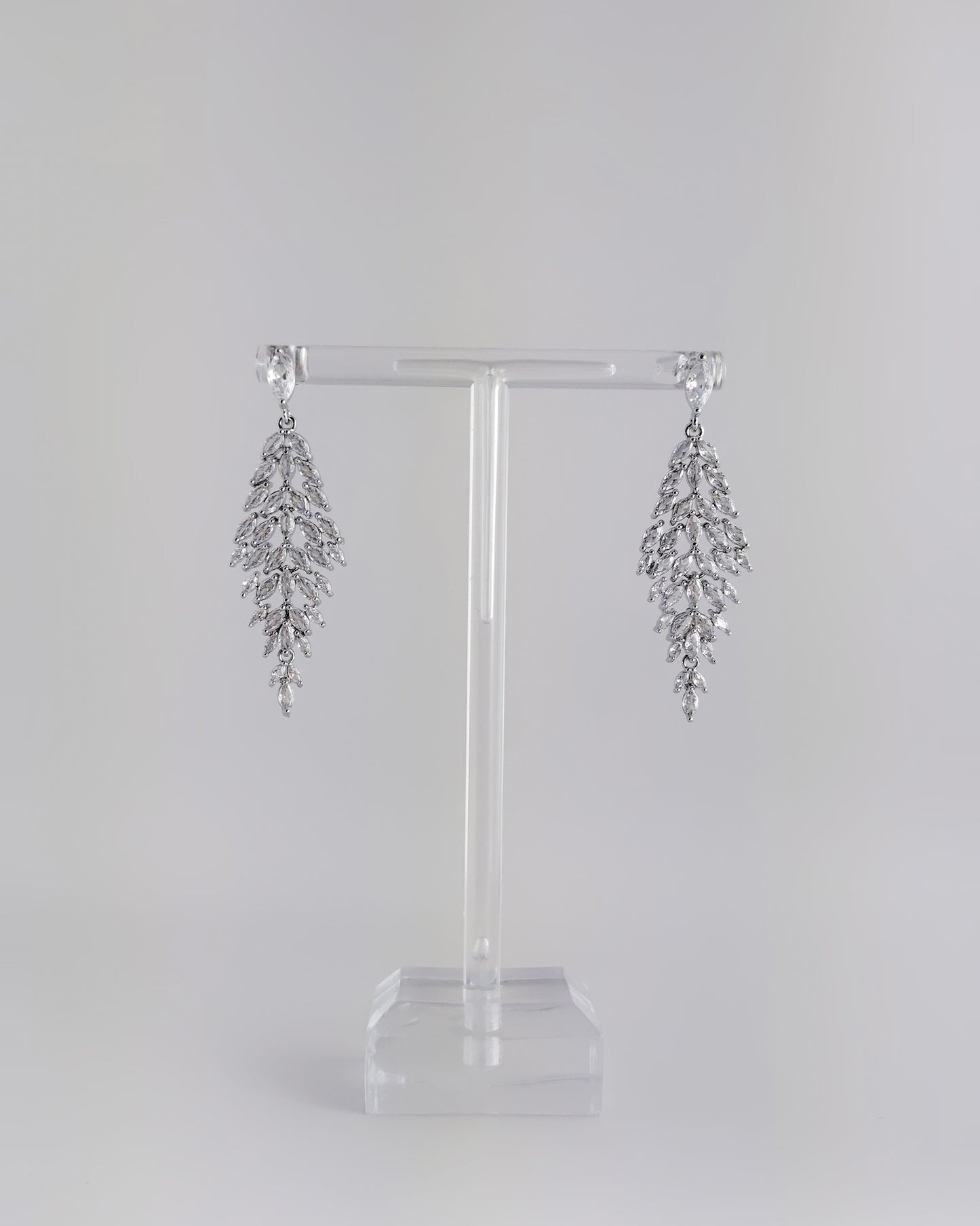 【CERIA|チェリア】Arabesque silver frame pierce
