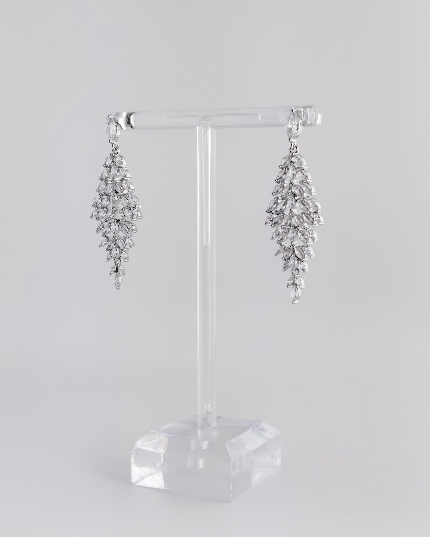 【CERIA|チェリア】Arabesque silver frame pierce