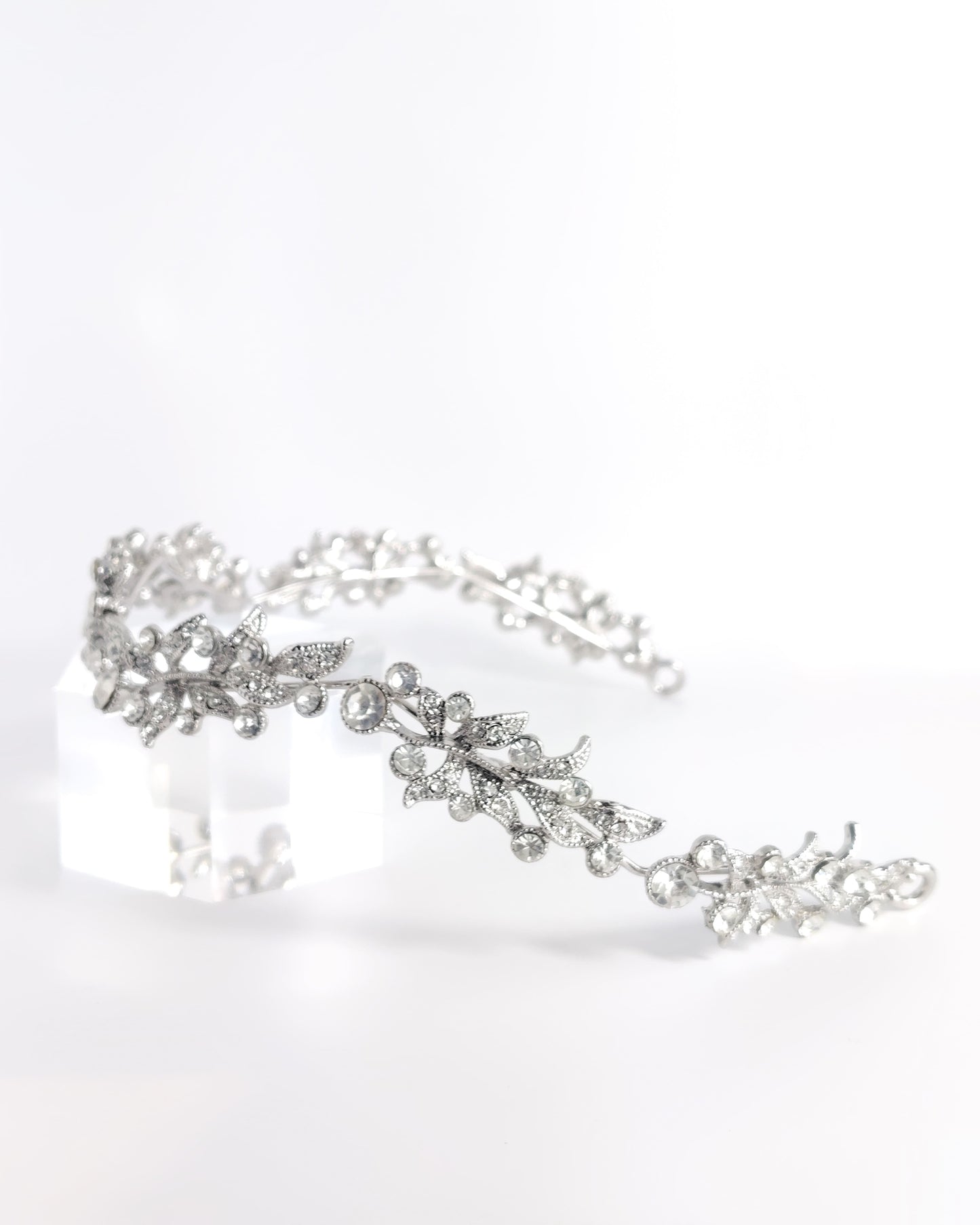 【CERIA|チェリア】Moonlit Garden Headband