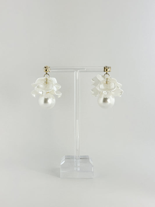 【CERIA|チェリア】hanabira big pearl pierce