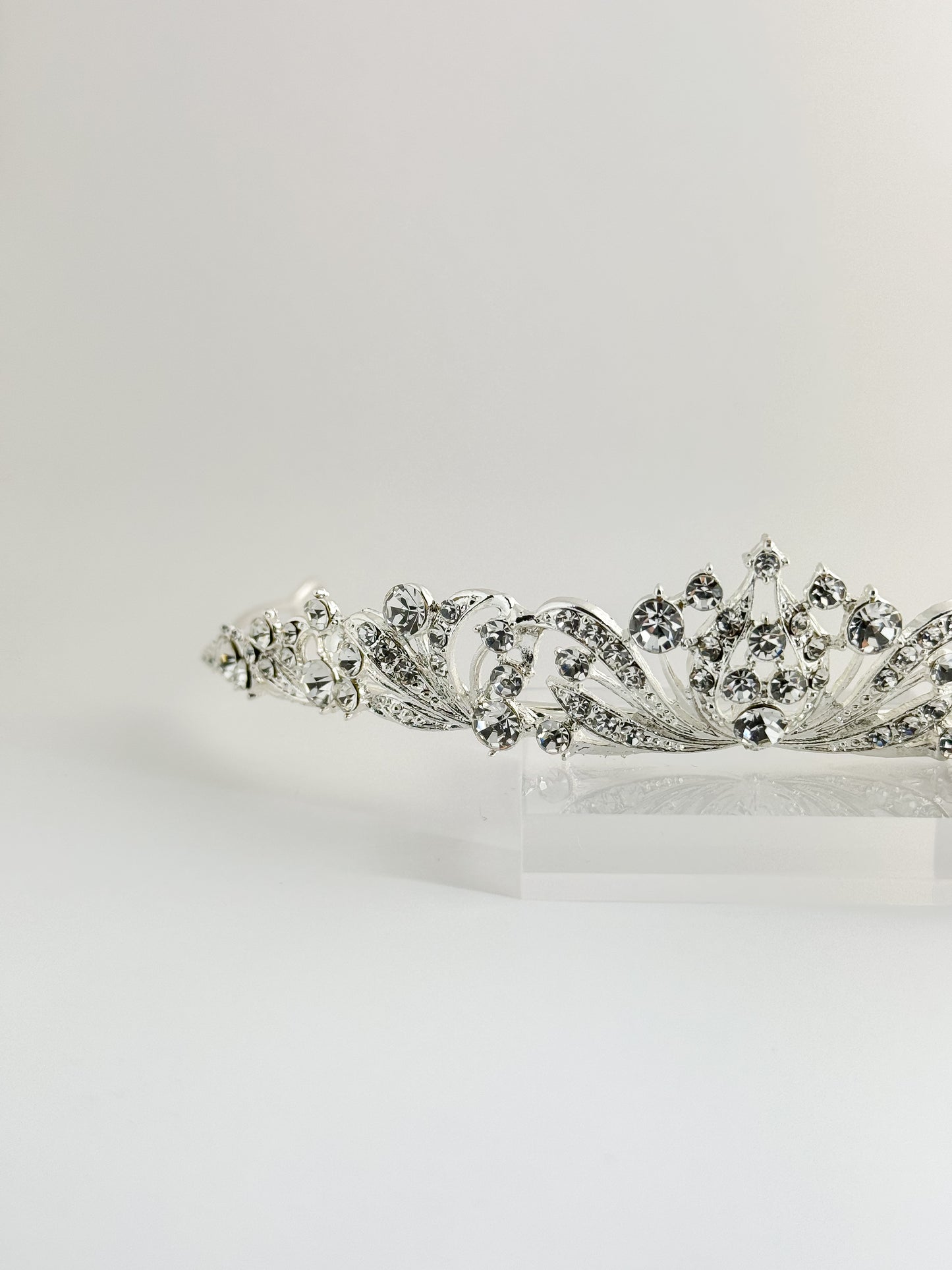 【CERIA|チェリア】Arc tiara