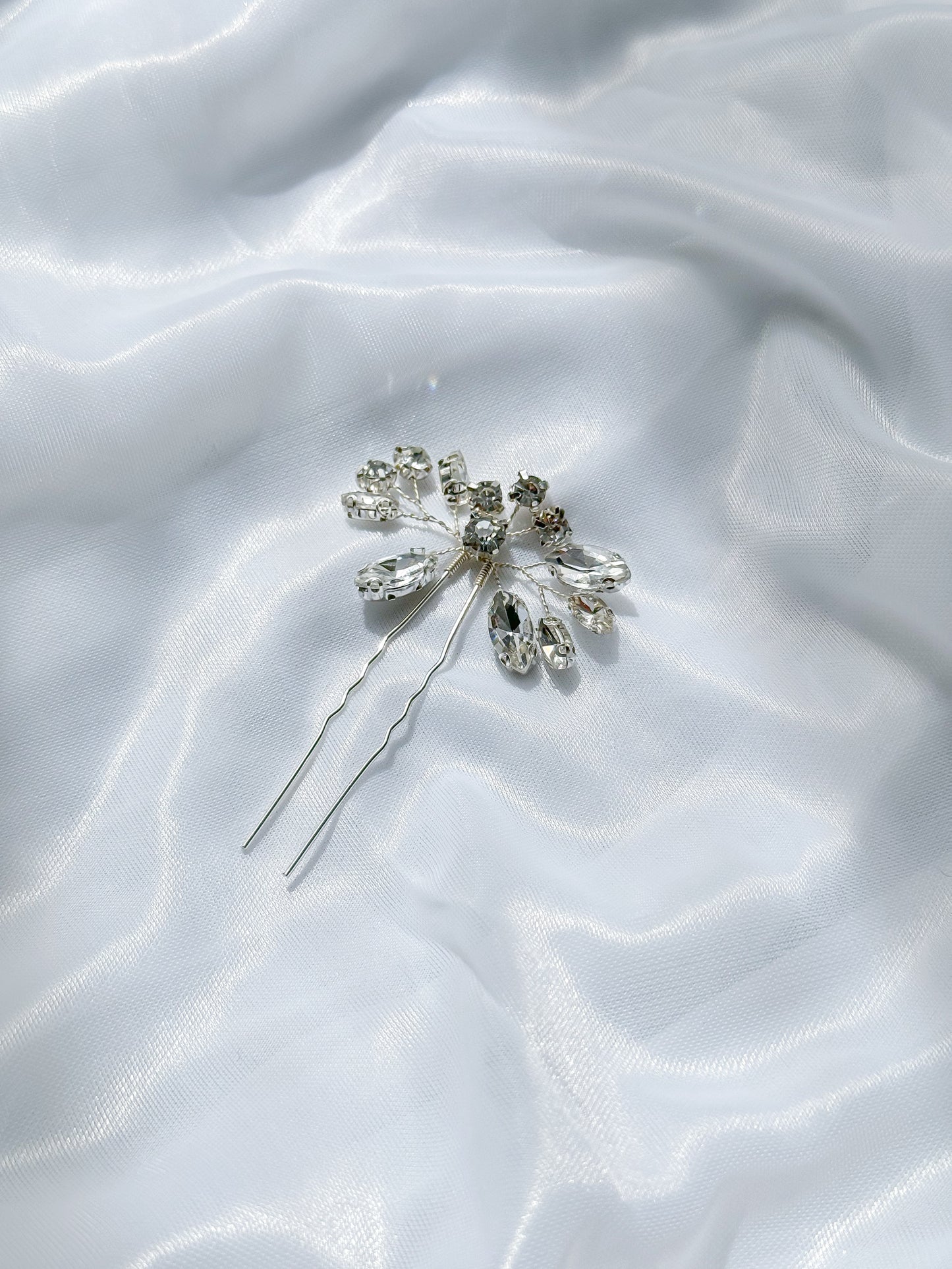 【CERIA|チェリア】Sparkle ensemble pins