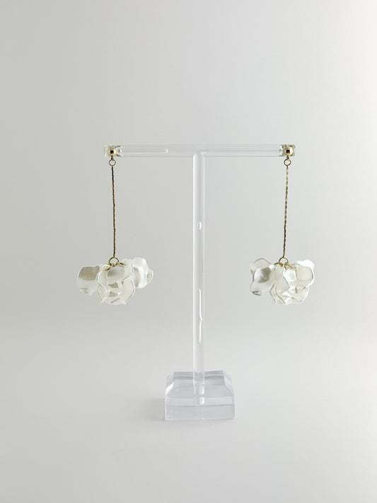 【CERIA|チェリア】hanabira long chain pierce