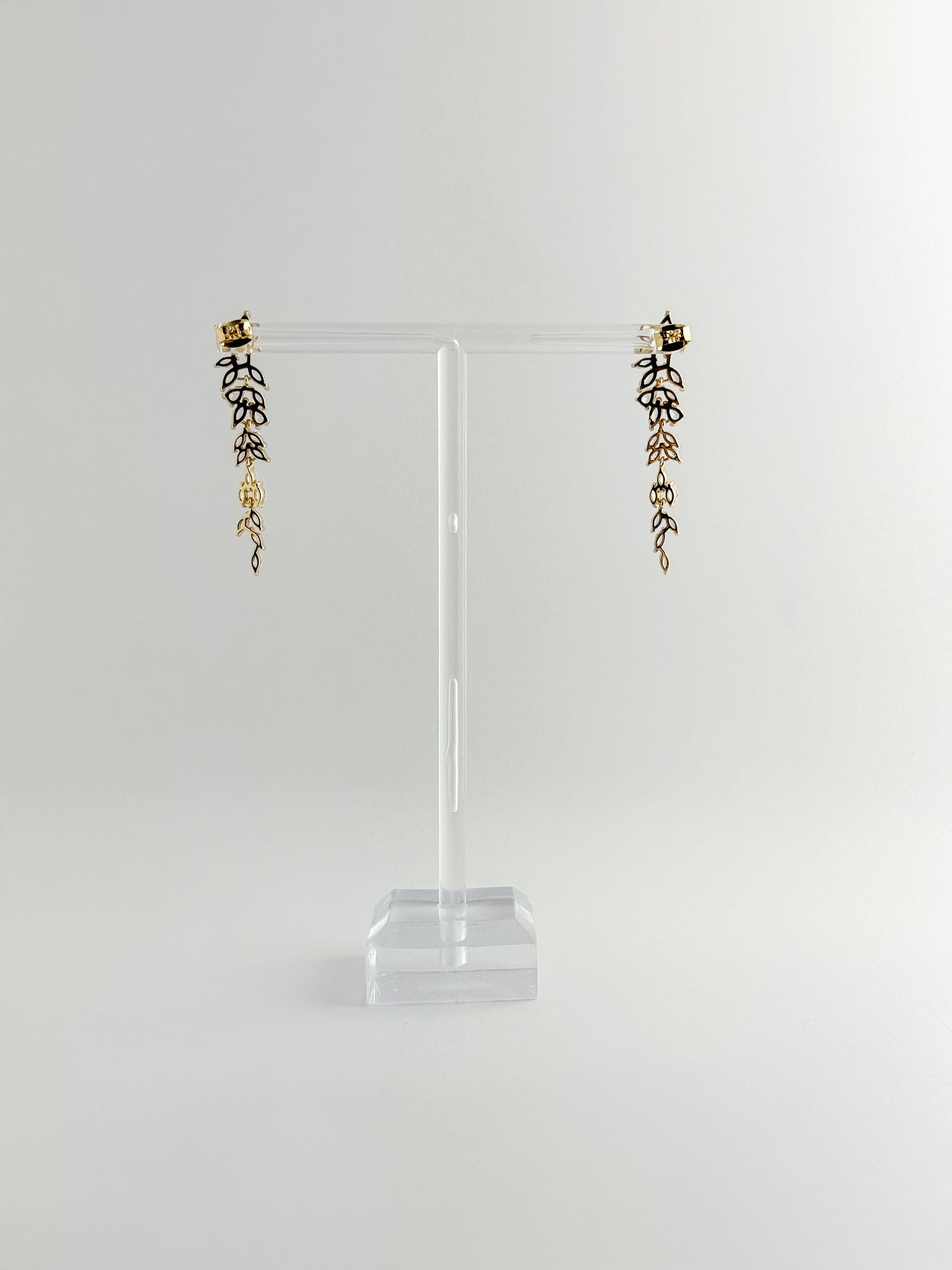 【CERIA|チェリア】Flow gold pierce