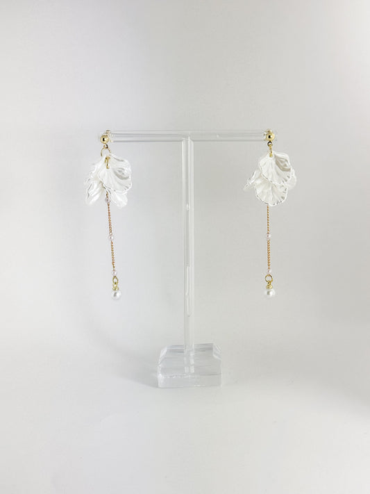 【CERIA|チェリア】hanabira petal pierce