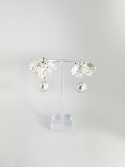 【CERIA|チェリア】hanabira pearl catch pierce