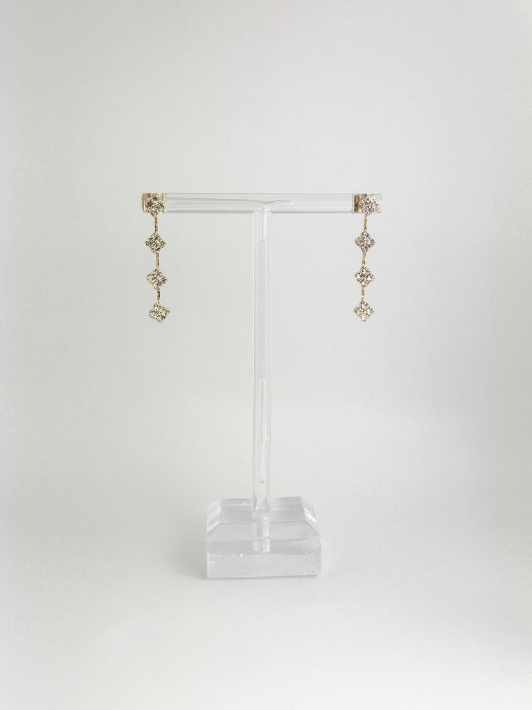 【CERIA|チェリア】4 square gold pierce