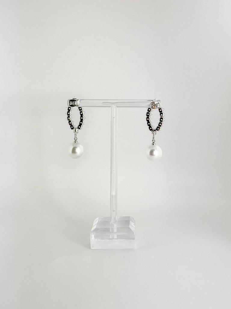 【CERIA|チェリア】Oval pearl silver pierce