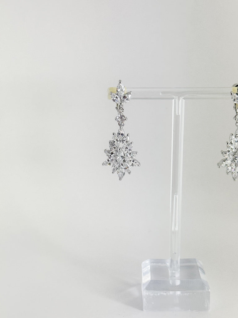 【CERIA|チェリア】Edgy silver earring