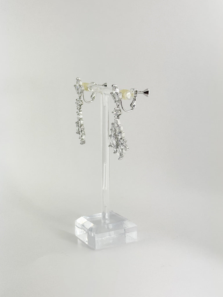 【CERIA|チェリア】Edgy silver earring