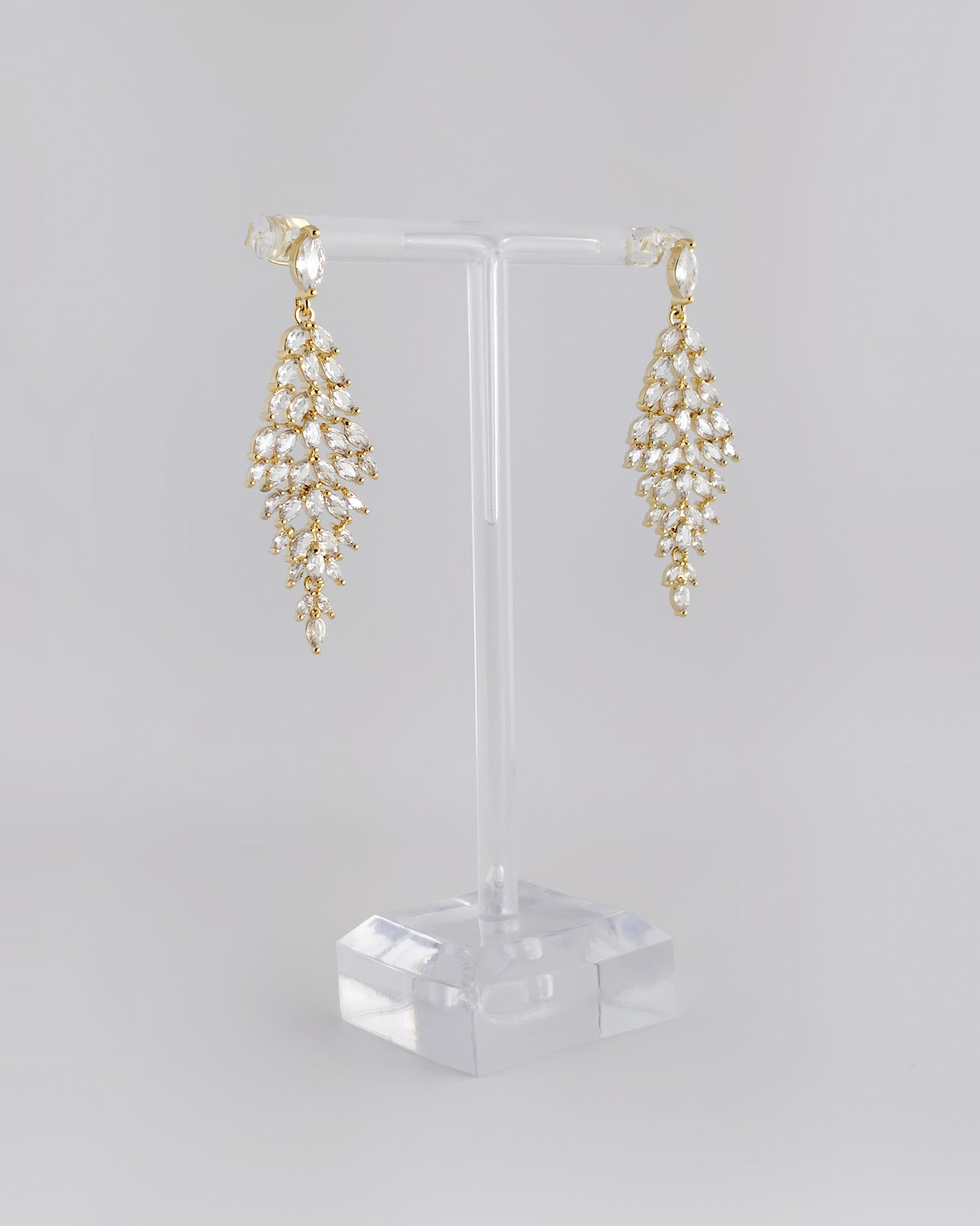 【CERIA｜チェリア】Arabesque gold frame pierce