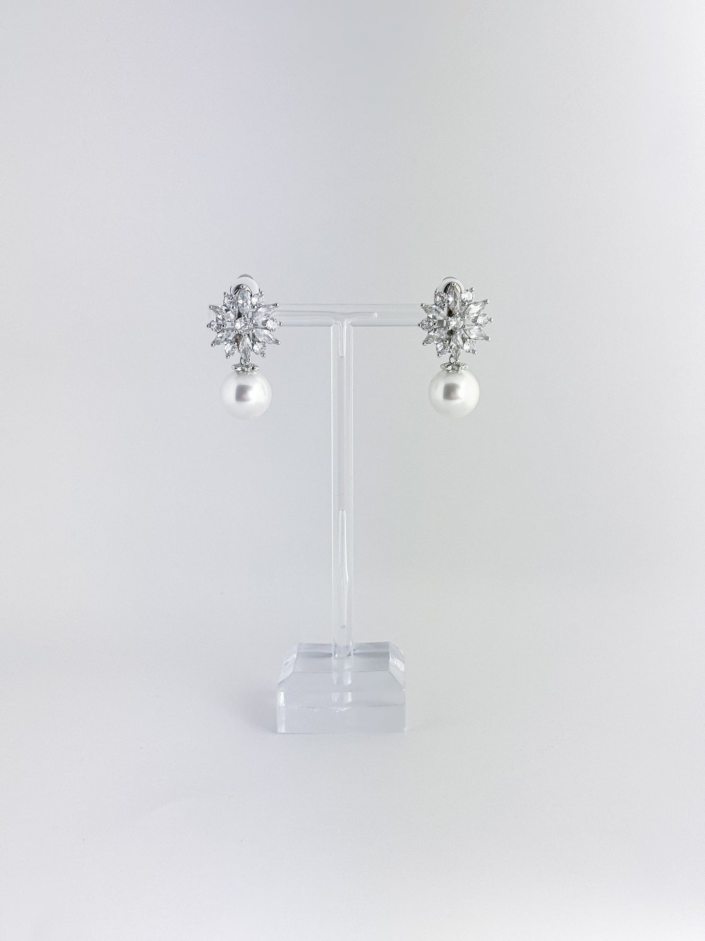 【CERIA｜チェリア】Pearl bloom earing