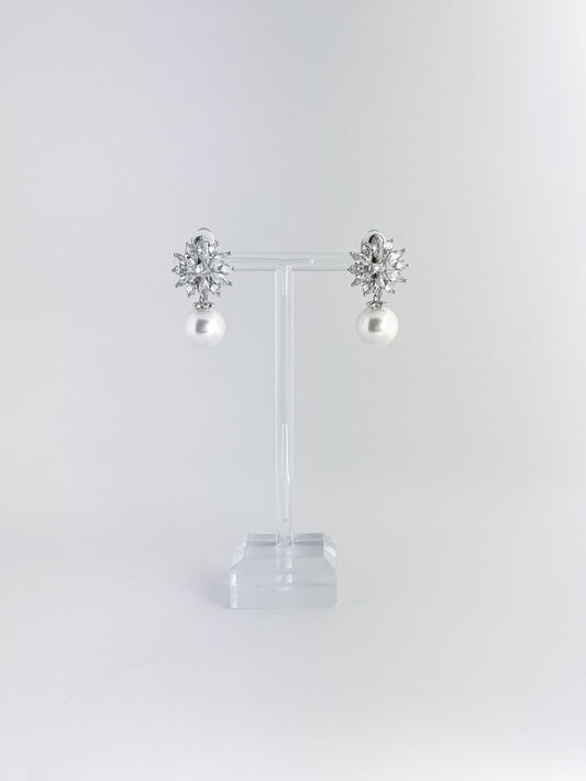 【CERIA｜チェリア】Pearl bloom earing