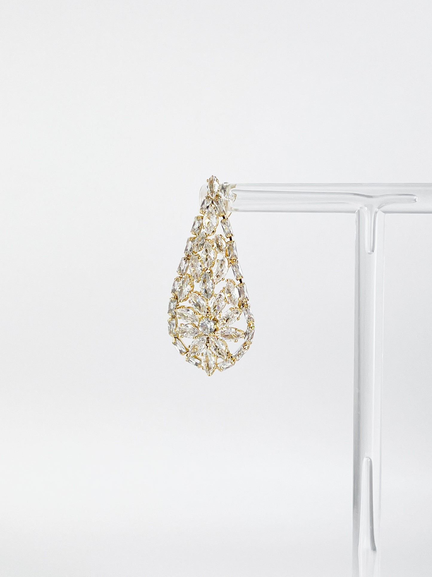 【CERIA｜チェリア】Lumina drop gold Pierce